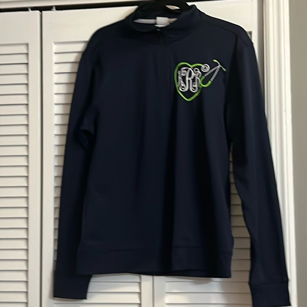Quarter zip performance. 100%polyester. From pet and smoke free home.